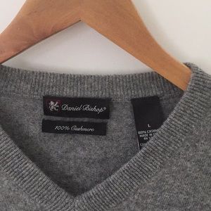 Men’s cashmere sweater